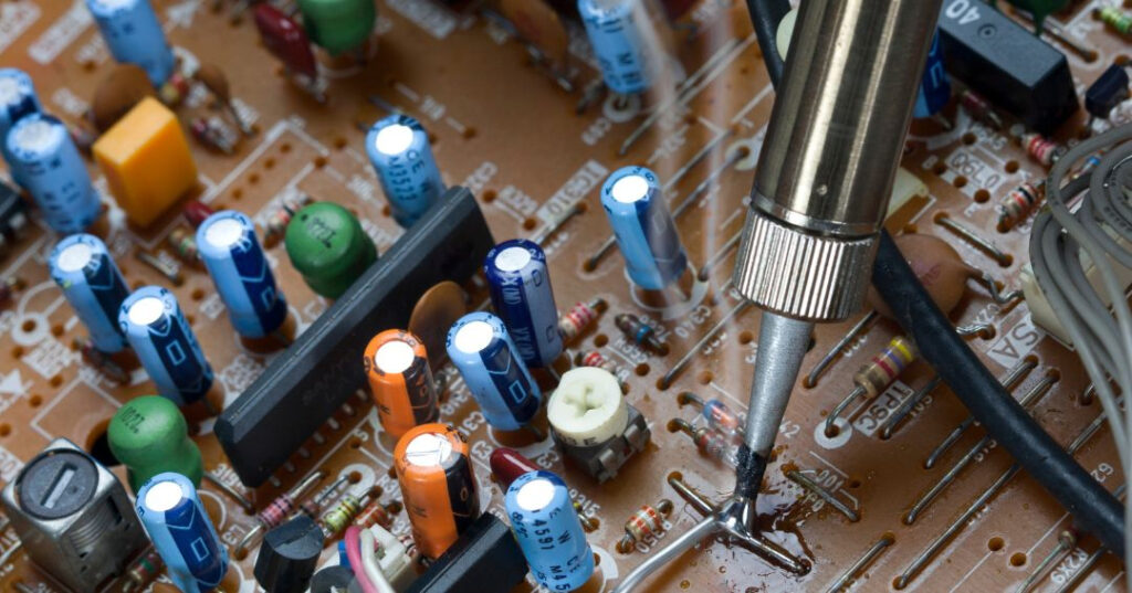 Conserto de Purificador de Água em Maringá | Assistência Perto de Mim placa eletronica com falhas ou sem funcionamento 2
