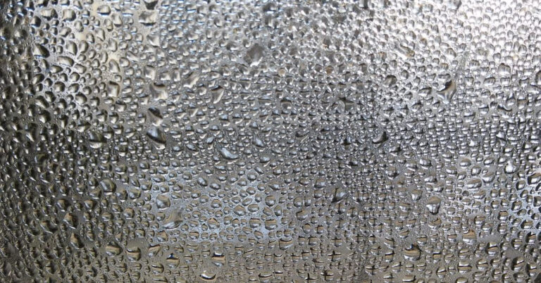 Conserto de Câmara Fria em Maringá | Assistência Perto de Mim vazamento de agua ou condensacao excessiva